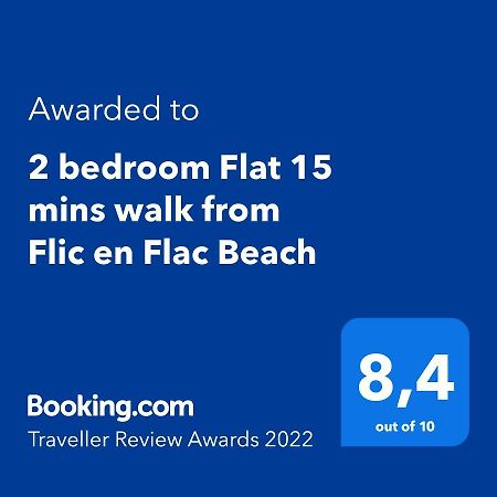 2 Bedroom Flat 15 Mins Walk From Flic En Flac Beach Bagian luar foto
