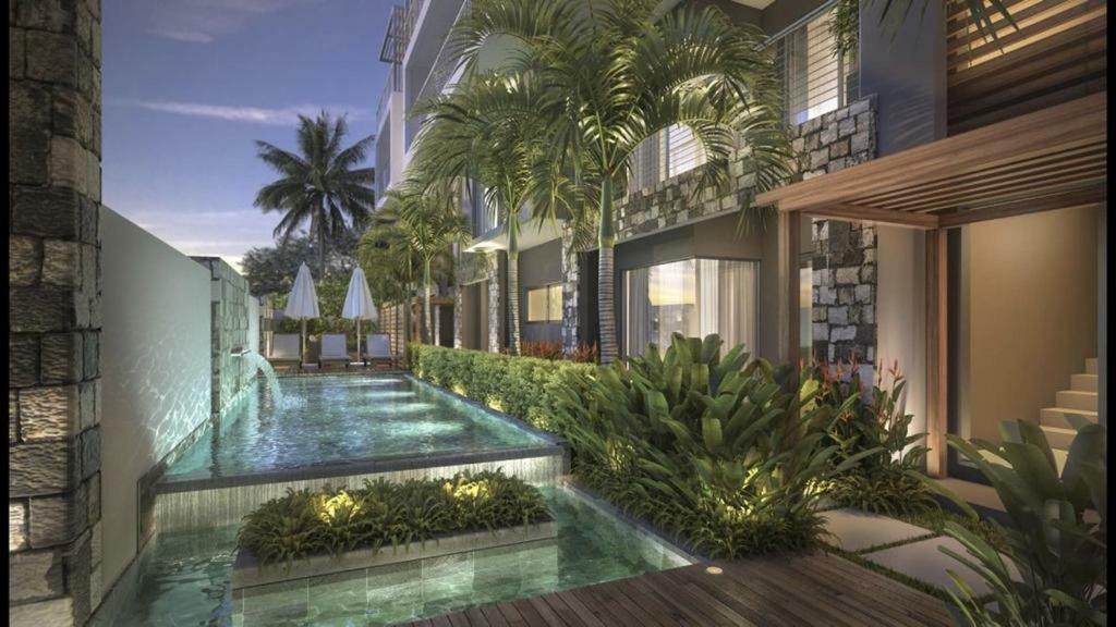 2 Bedroom Flat 15 Mins Walk From Flic En Flac Beach Bagian luar foto